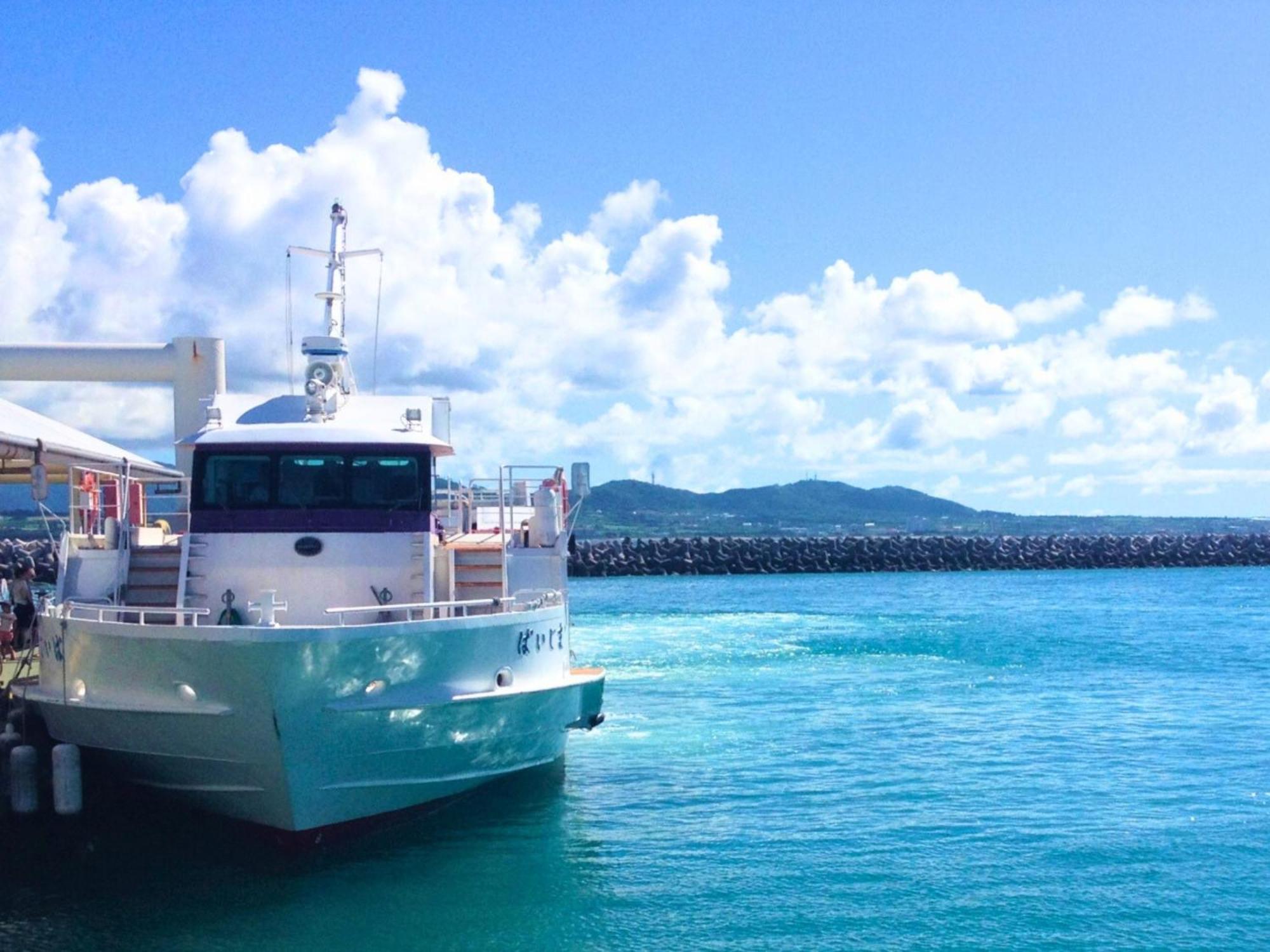 石垣島グループの宿 2216 にじいろ ユーグレナモール内 * Ishigaki (Okinawa)
