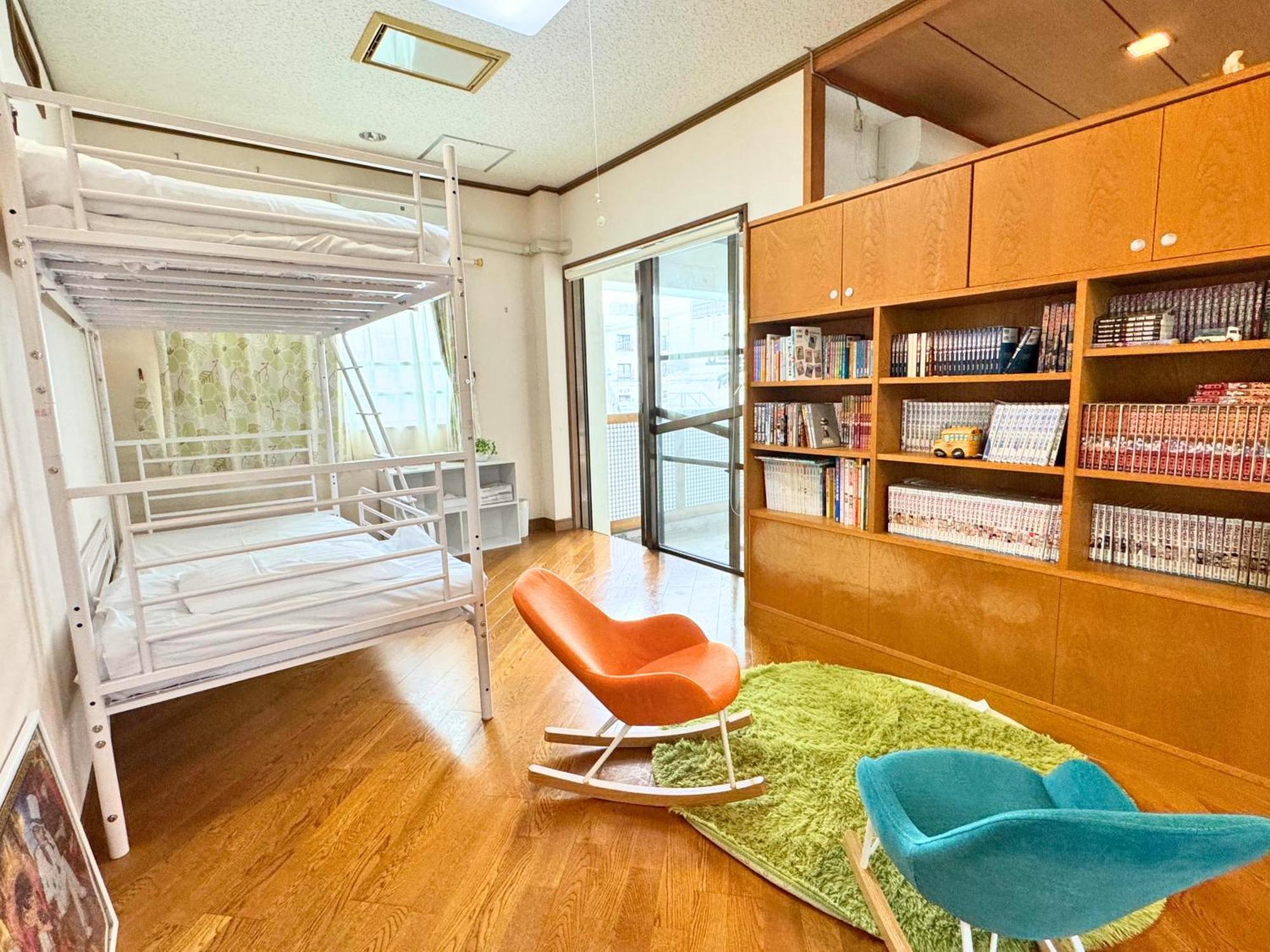 石垣島グループの宿 2216 にじいろ ユーグレナモール内 Hébergement de vacances Ishigaki (Okinawa)